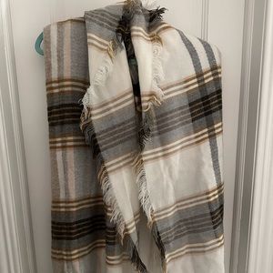 Vince Camuto - Blanket Scarf or Wrap